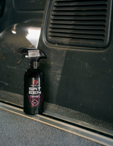 Saténový oživovač plastů 5L